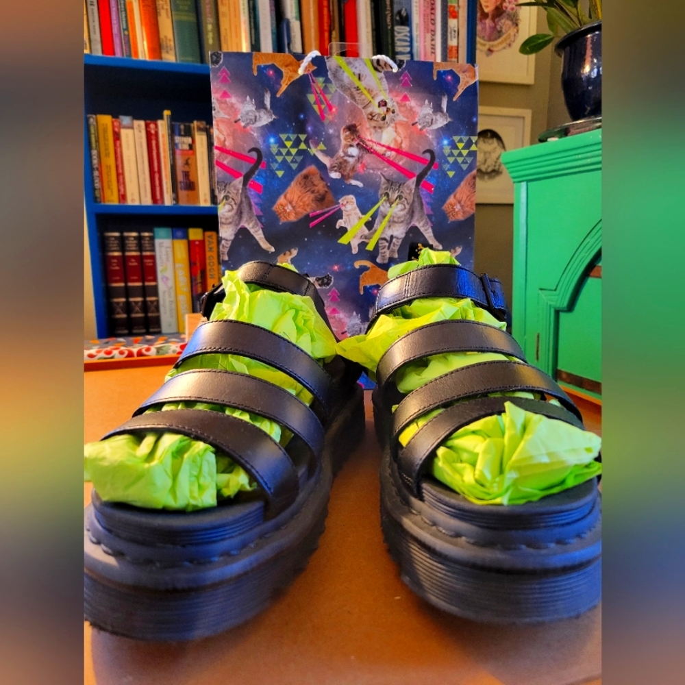 Free People x Dr. Martens Blaire Brando Leather Flatform Gladiator Sandals Sz 11